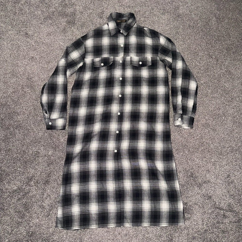 Fancy Inn Women's Black, Grey and White Plaid Flannel Dress - Size Medium